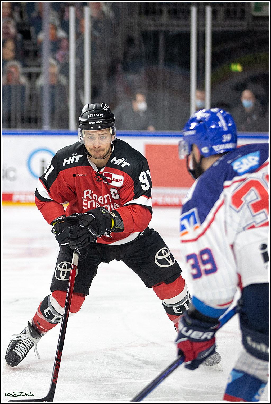 PENNY DEL; Koelner Haie- Adler Mannheim; Koeln, 02.01.2022
